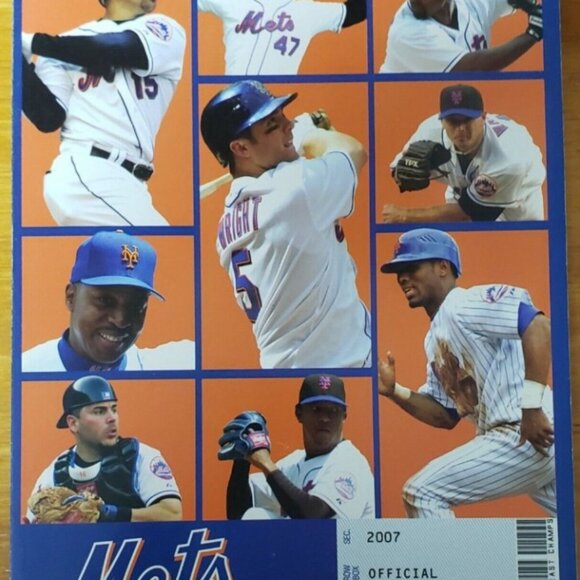 LOT OF 5 NEW YORK METS BASEBALL YEARBOOKS 1993-94 2000-07-08 - Picture 5 of 6